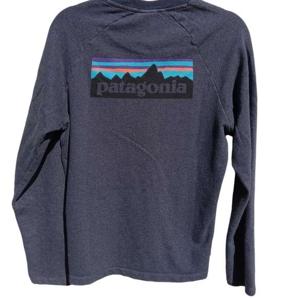 Patagonia Tops - Patagonia P-6 Logo Lightweight Crew Neck Sweatshirt Pullover Unisex Small Blue